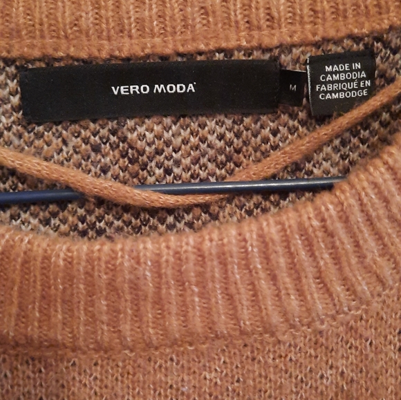 Vero Moda Leopard Print Sweater - Picture 8 of 10